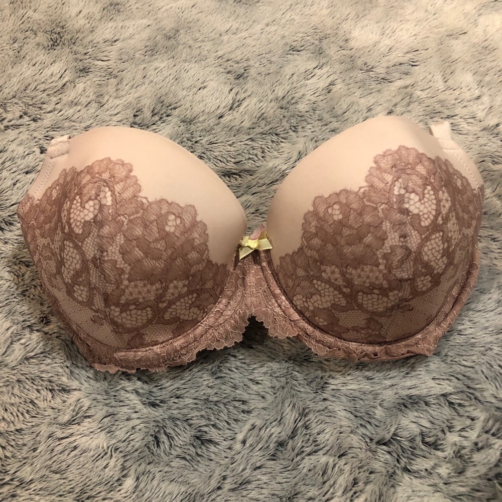 Victoria Secret Bra, Light pink dark pink